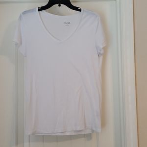 V-neck tshirt
